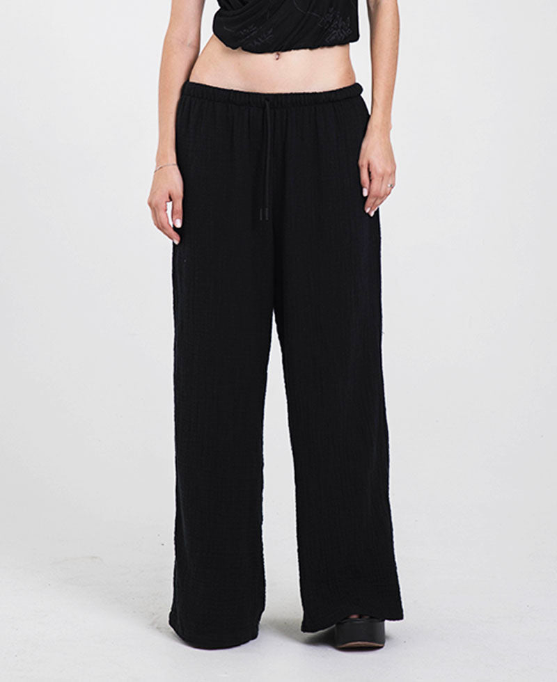 PEGASUS BLACK PANTS