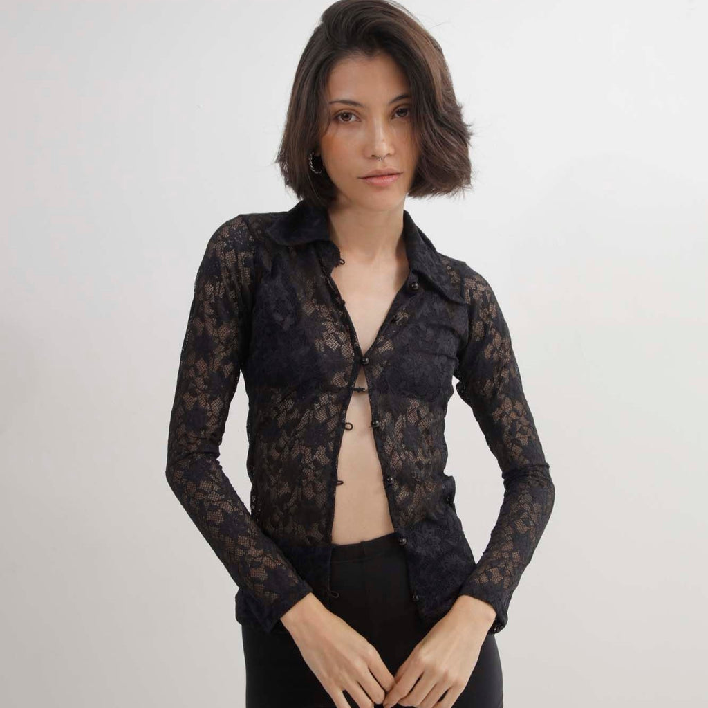 SYLVANNA BLACK LACE